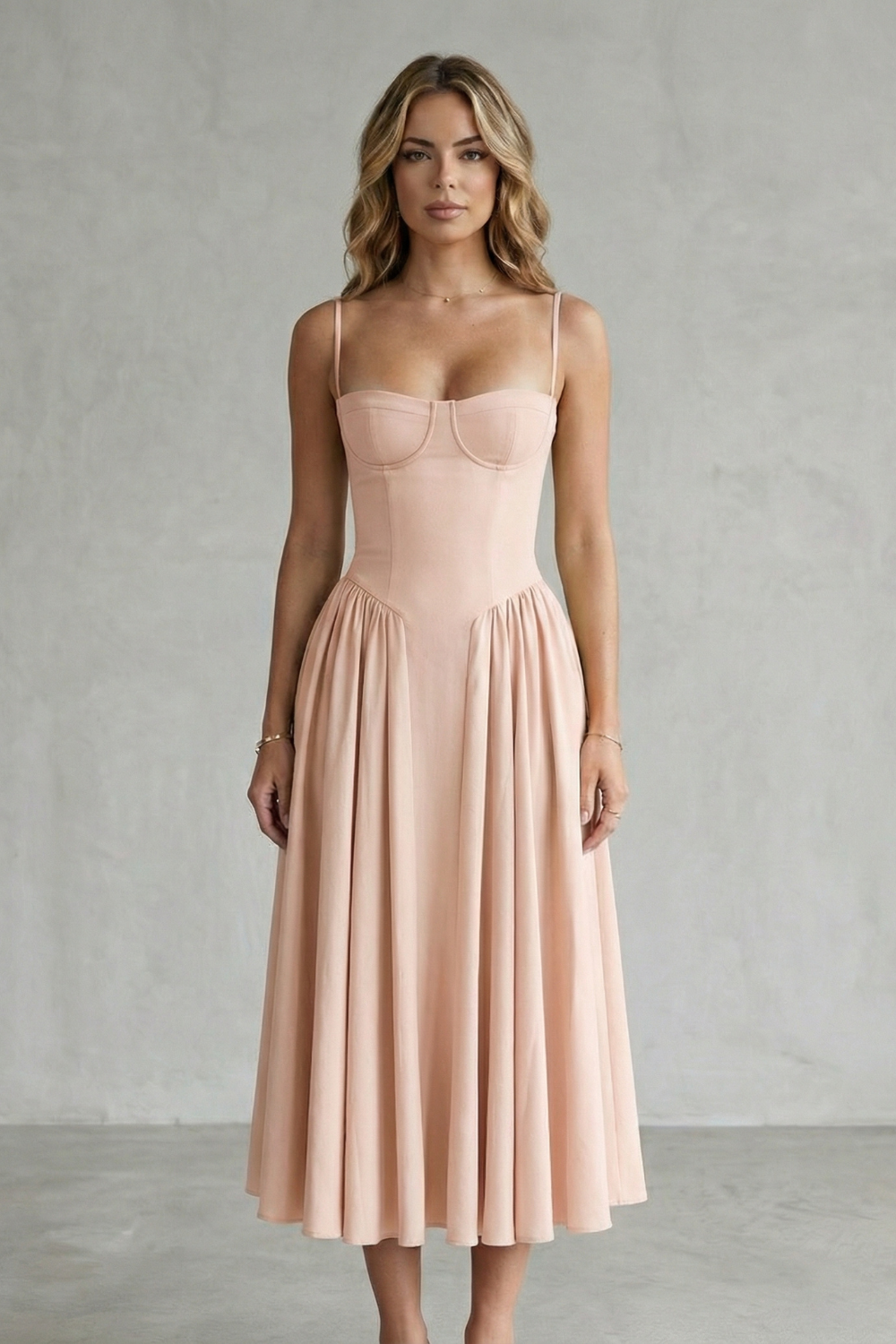 Sleeveless Structured Dress for Women – Timeless Design, Elegant Fit