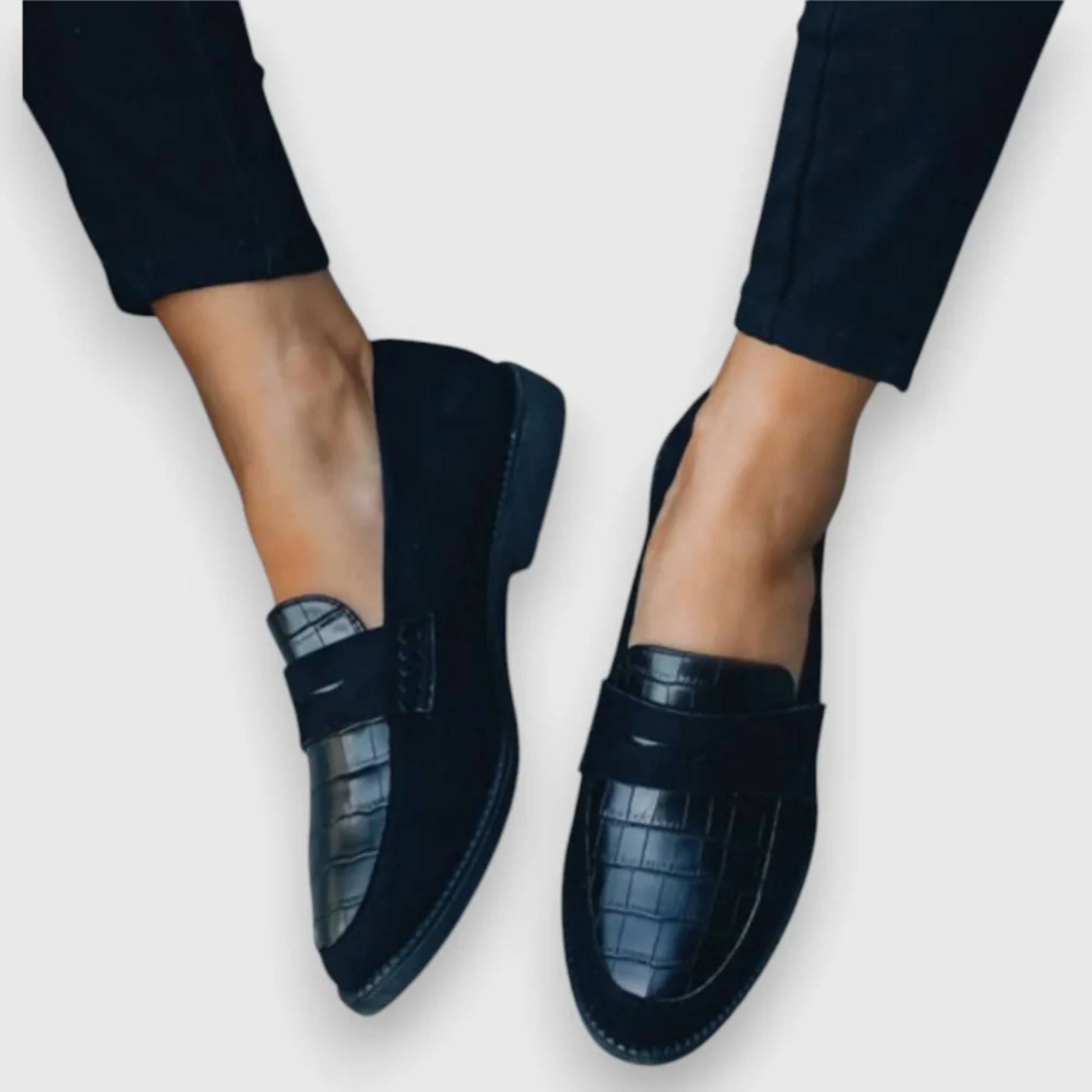 Women's Handmade Leather Loafers - Timeless Classic Design for Everyday Wear