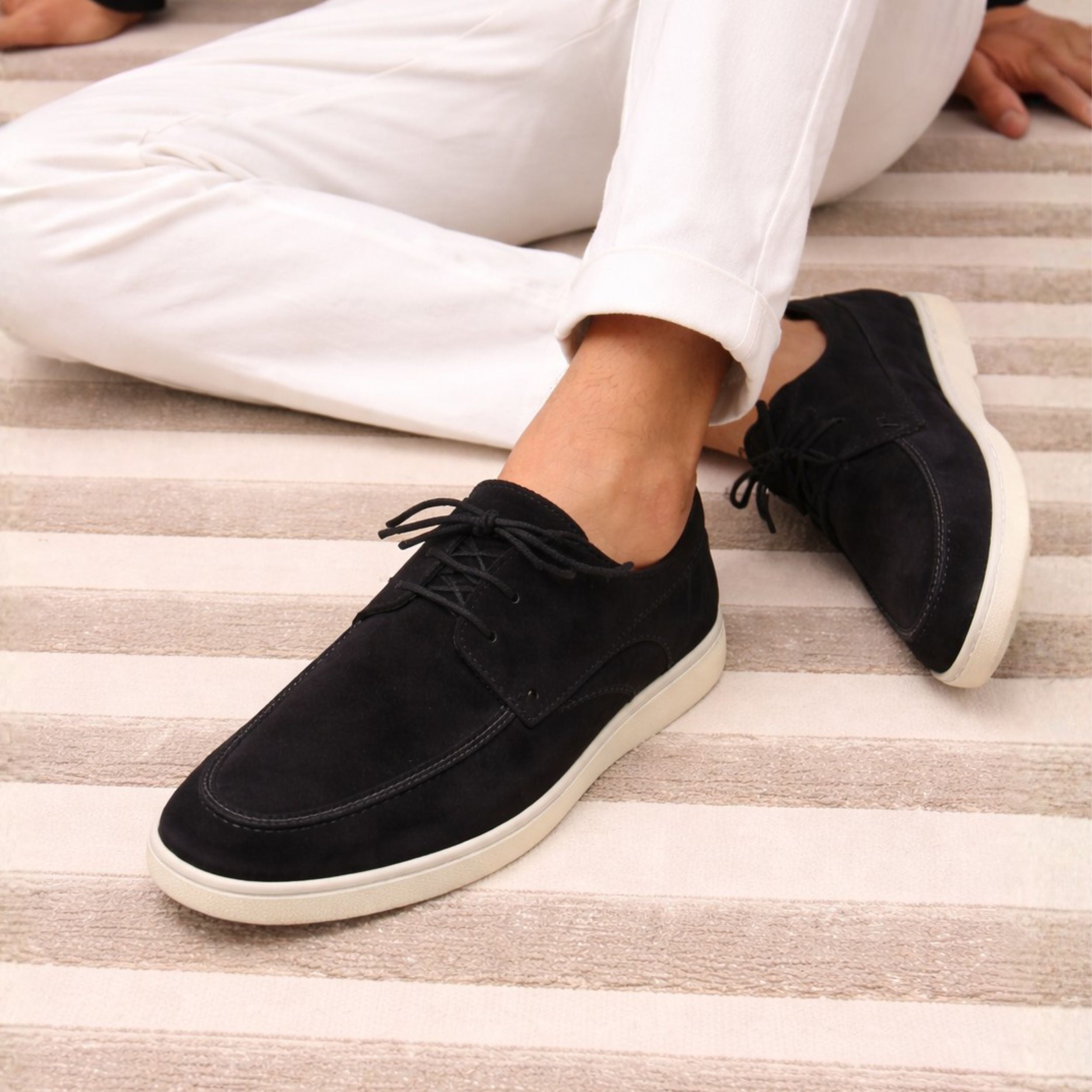 Men's Suede Loafers - Classic Comfortable Design for Everyday Wear
