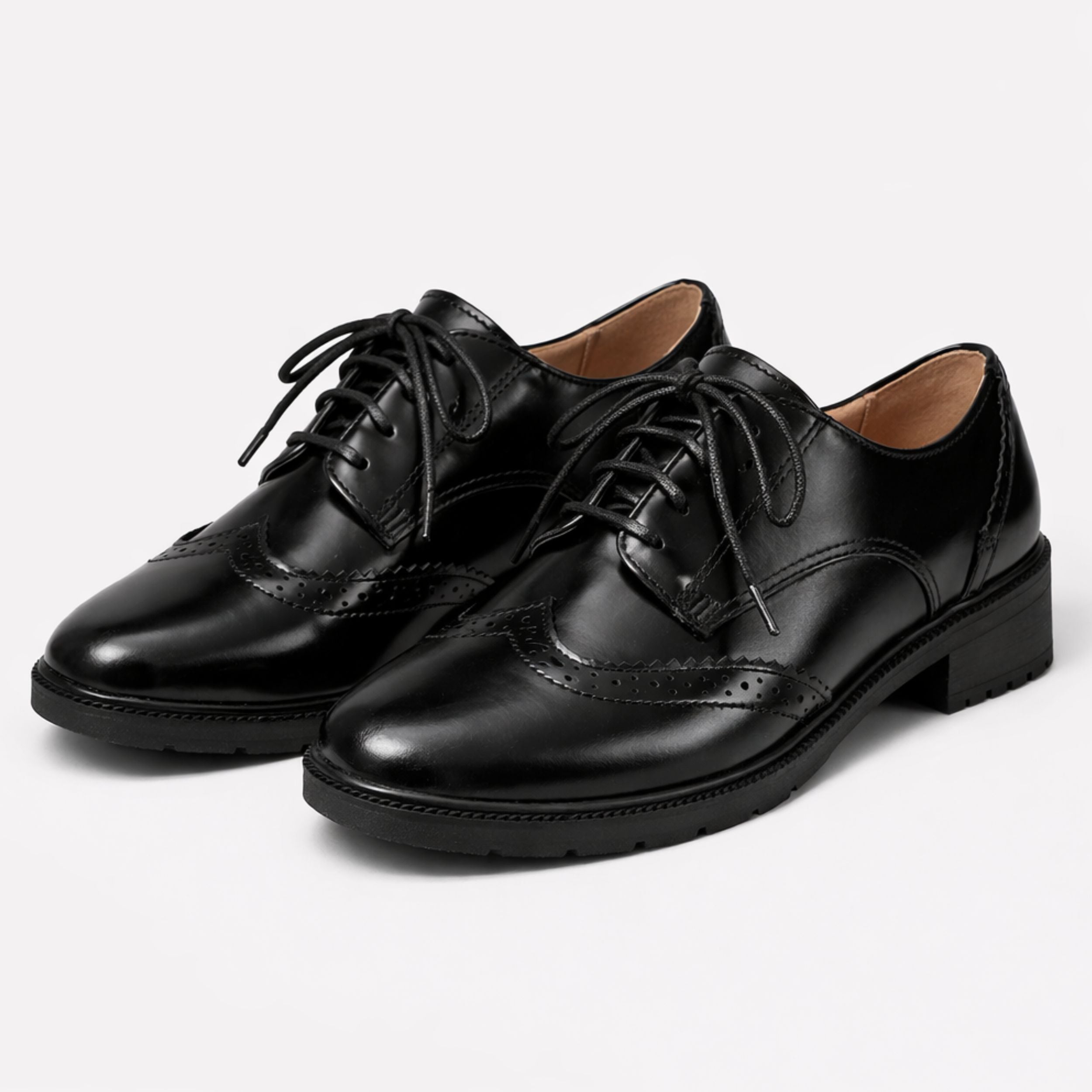 Women's Carved Lace-Up Oxford Shoes | British Design | Leather Material
