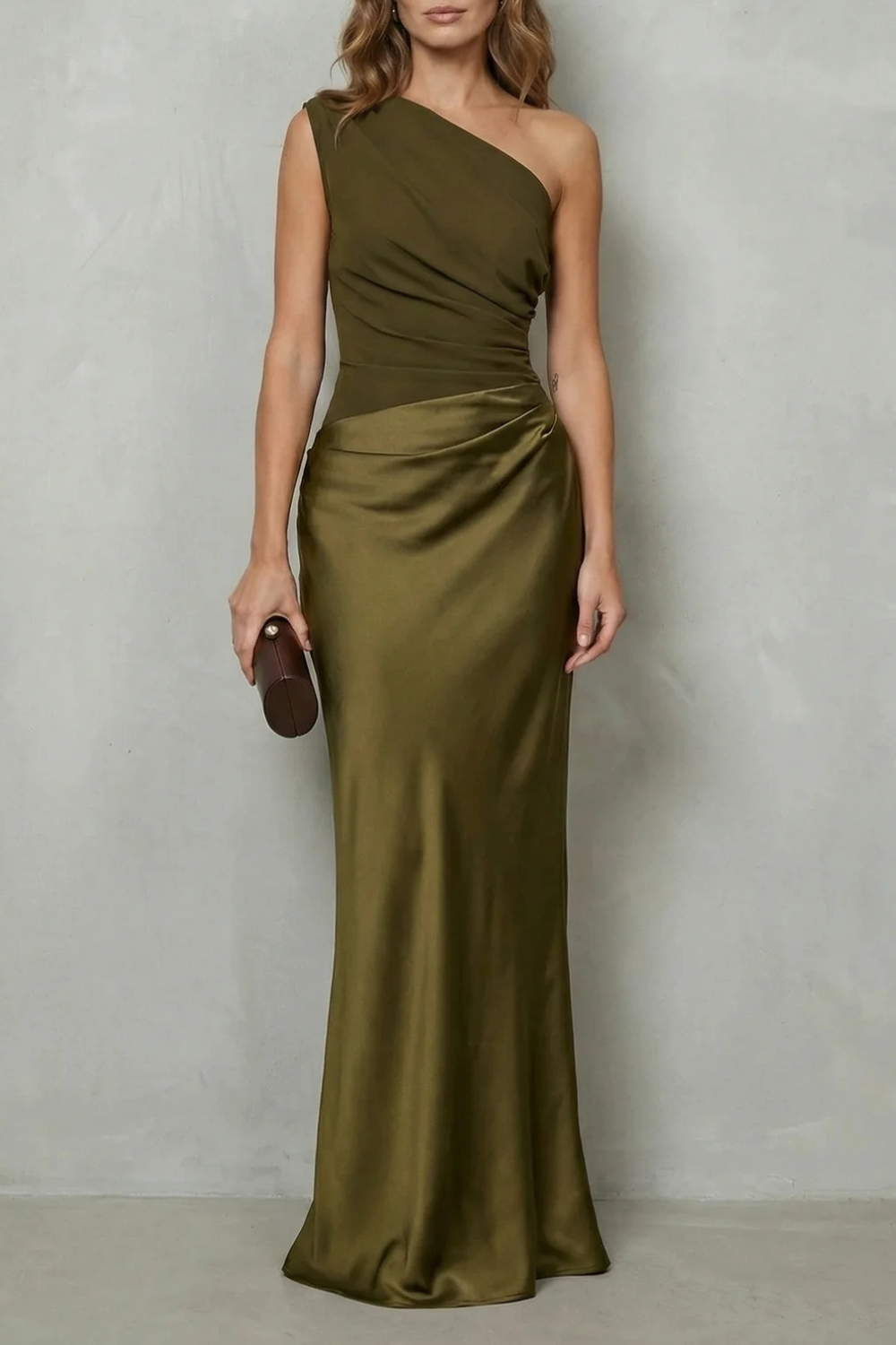 Asymmetric Satin Evening Gown with Drape Detail for Formal Events