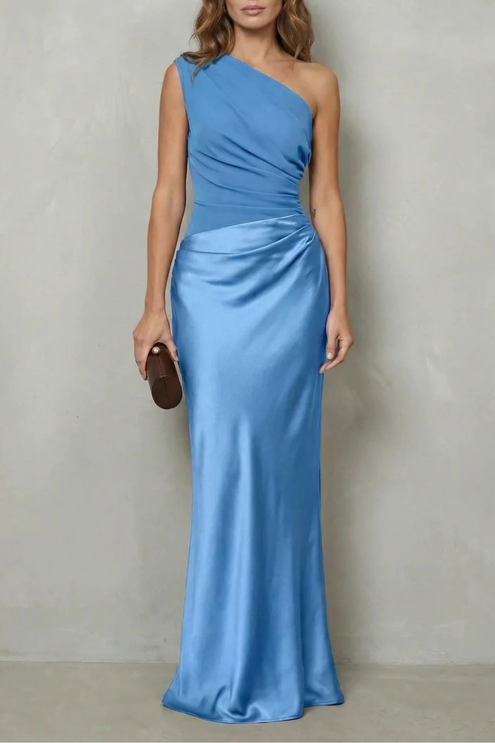 Asymmetric Satin Evening Gown with Drape Detail for Formal Events