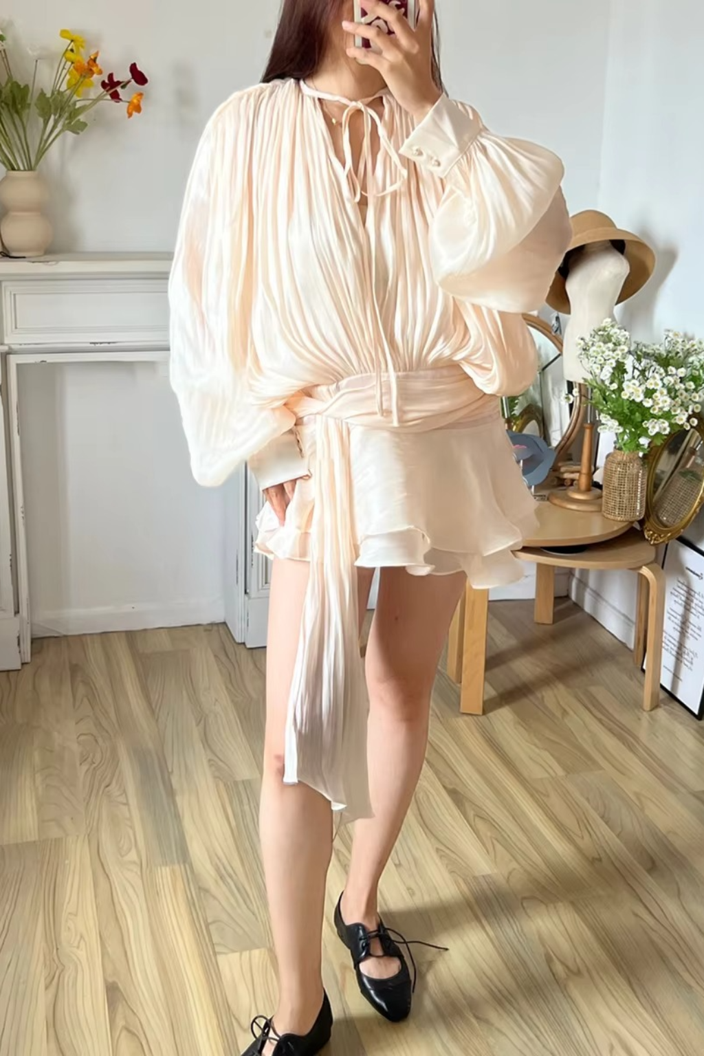 Elegant Long Sleeve Pleated Mini Dress for Women - Stylish Party or Casual Wear in Lightweight Fabric