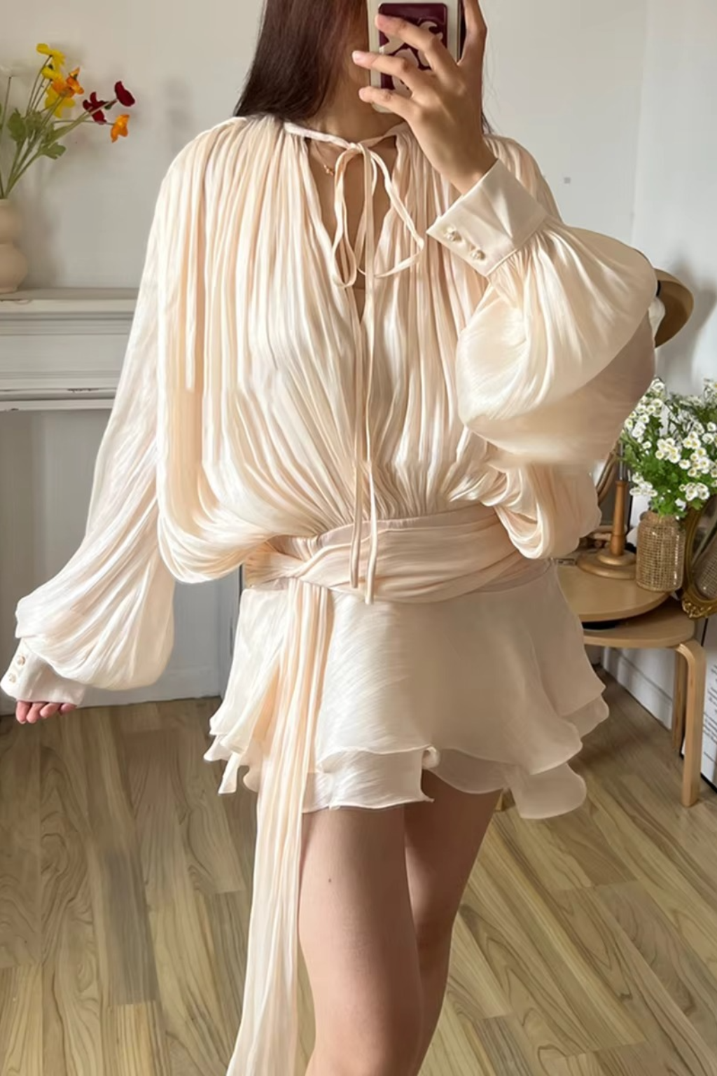 Elegant Long Sleeve Pleated Mini Dress for Women - Stylish Party or Casual Wear in Lightweight Fabric