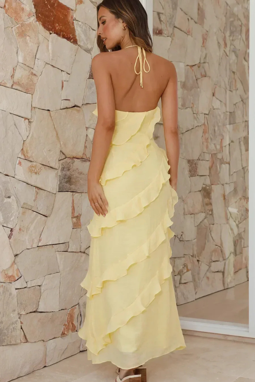 Halter Neck Ruffle Maxi Dress for Women - Lightweight Summer Style - Perfect for Beach or Casual Outings