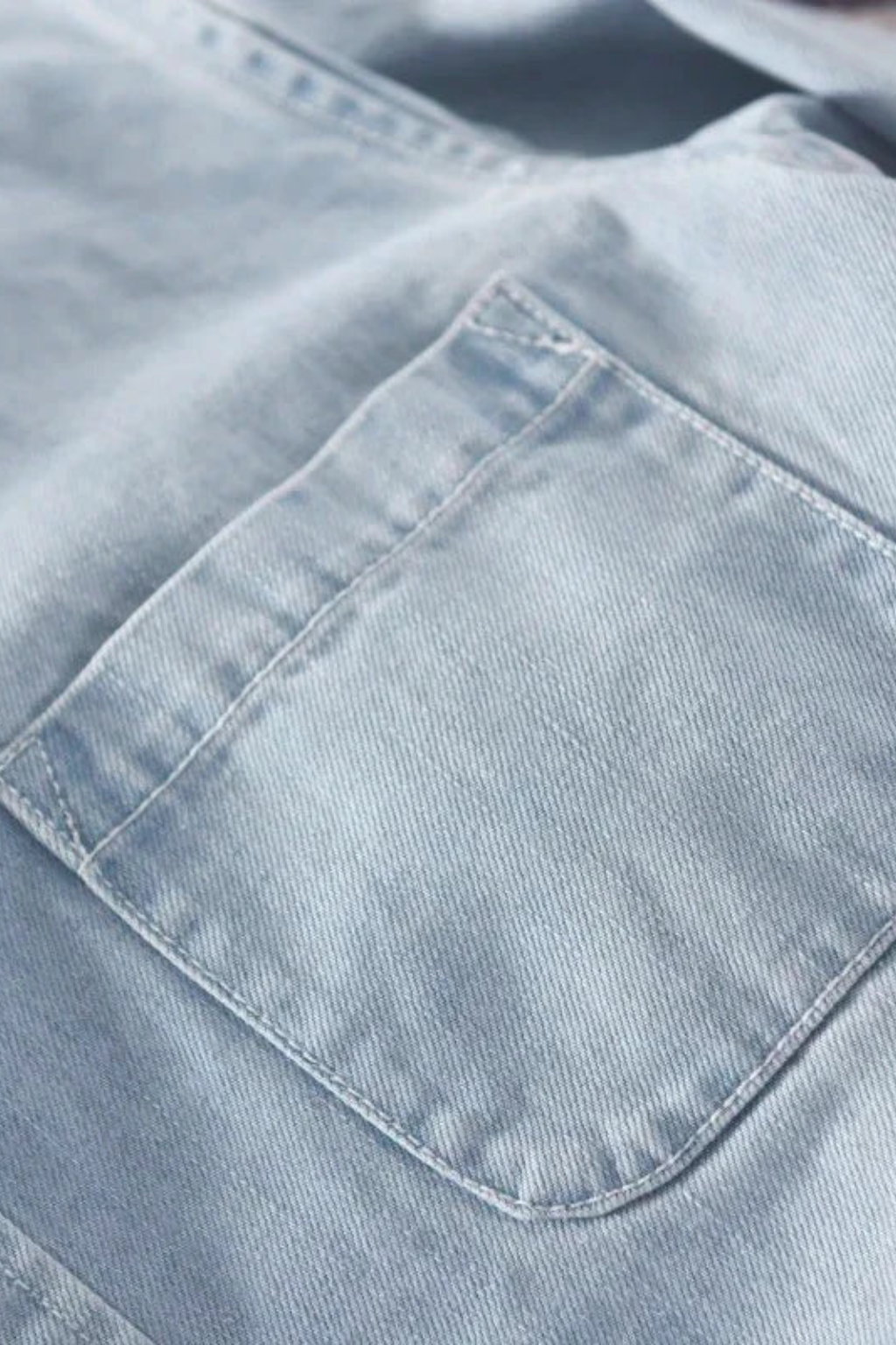 Men's Casual Denim Button Down Shirt | Lightweight Cotton Blend | Versatile Everyday Wear