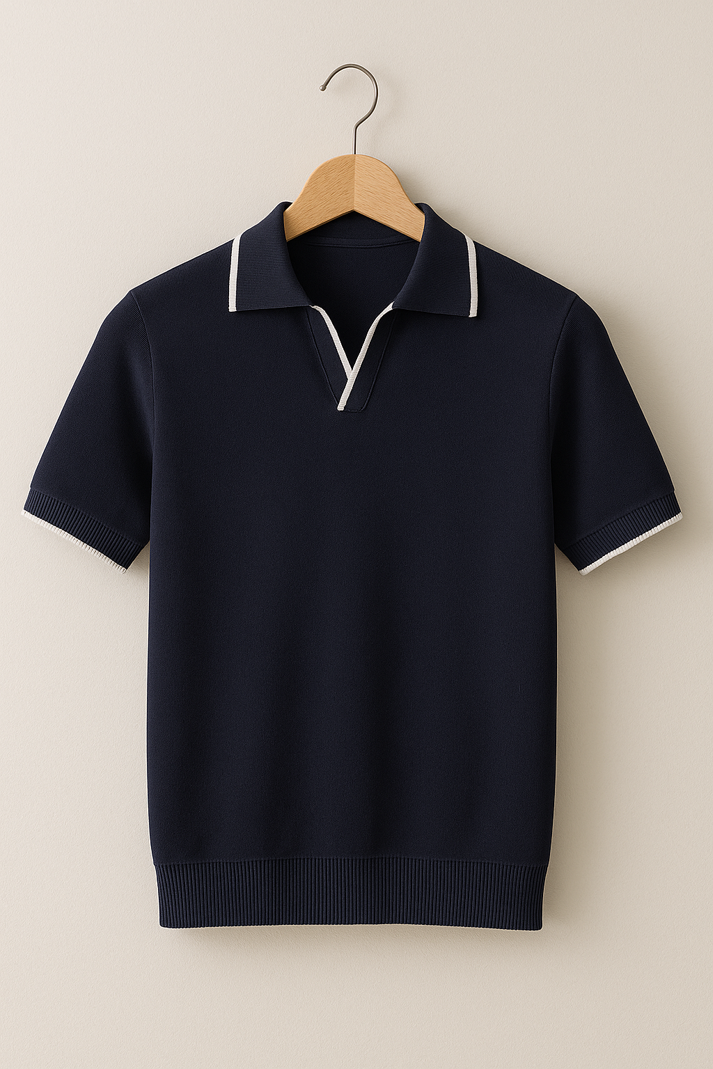 Men's Slim Fit Knit Polo Shirt with Contrast Trim - Casual Wear, Comfortable Fabric, Stylish Design