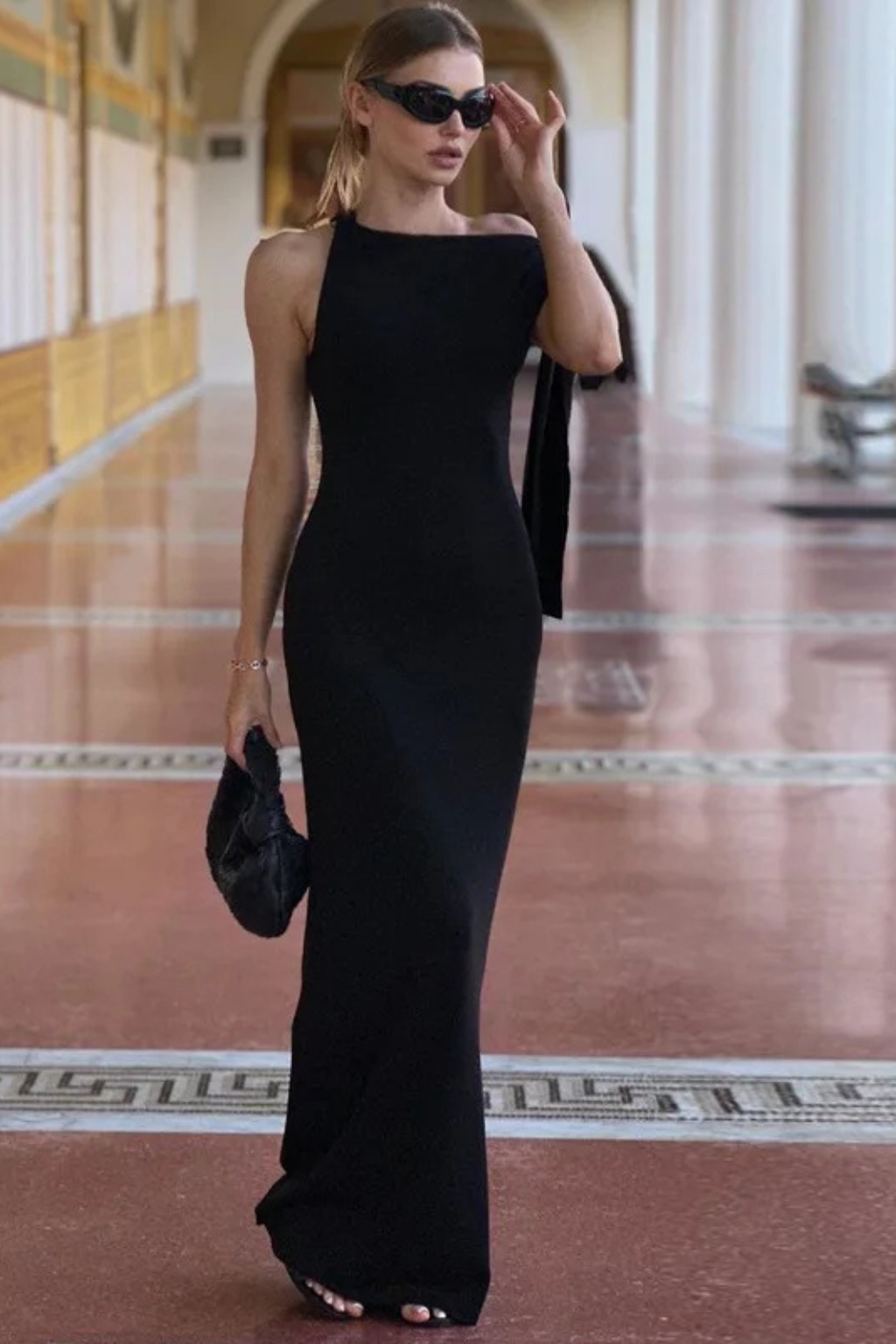Sleeveless Bodycon Maxi Dress for Women | Elegant Wedding Guest Attire | Comfortable and Stylish Design