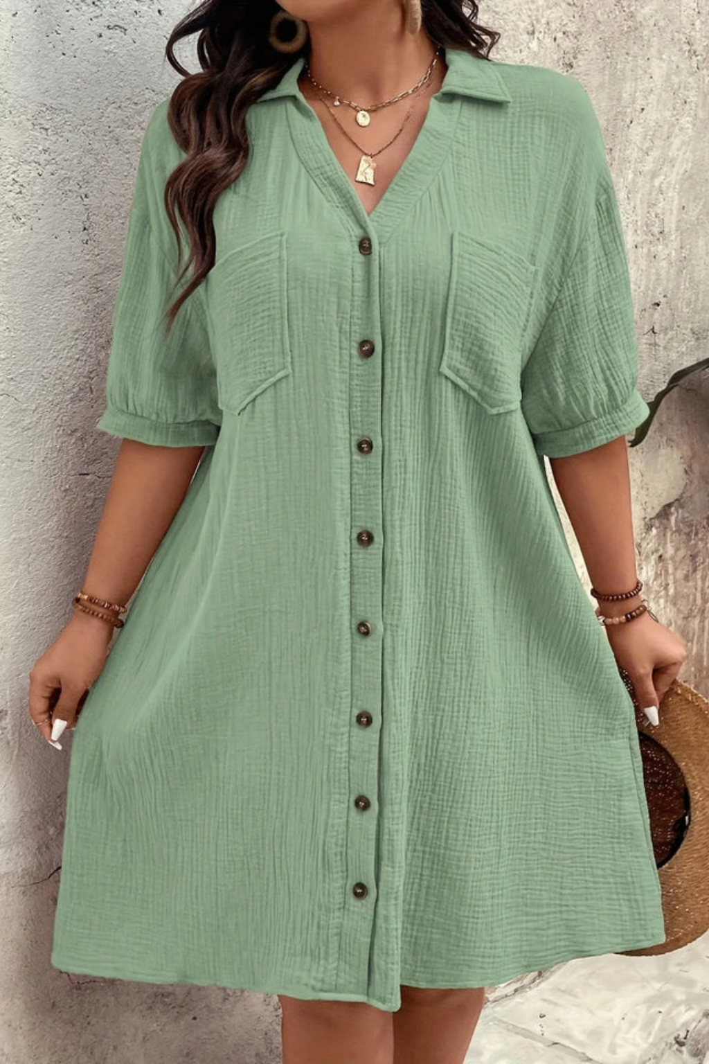 Women's Short Sleeve Button-Up Midi Dress in Lightweight Fabric for Casual Wear and Everyday Style